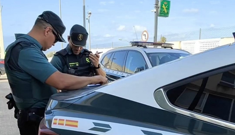 Una propietària roba a la seva inquilina i canvia el pany per a aconseguir que abandoni el domicili