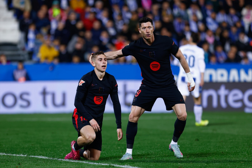 EuropaPress 6642605 fermin lopez of fc barcelona reacts during the spanish league laliga ea (1)