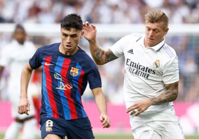 Una llegenda del Reial Madrid es rendeix al Barça de Hansi Flick: 