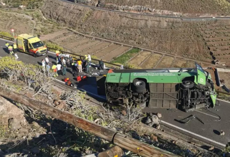Una dona catalana mor i 10 persones resulten ferides en el greu accident d'un autobús a San Sebastián de la Gomera