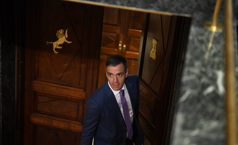 CIS: El PSOE continua liderant en intenció de vot després de l'apagada, amb el PP retallant distàncies