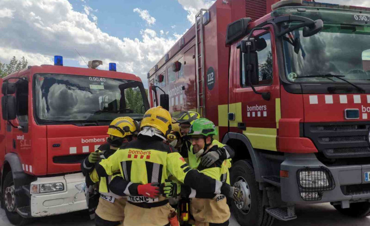 Ensurt a Terrassa: sis ferits després de la caiguda de la barana d'una obra en ple carrer