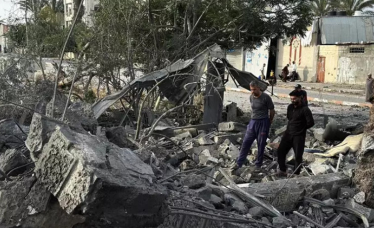 Massacre a Gaza: 127 palestins moren en atacs d'Israel contra la Franja