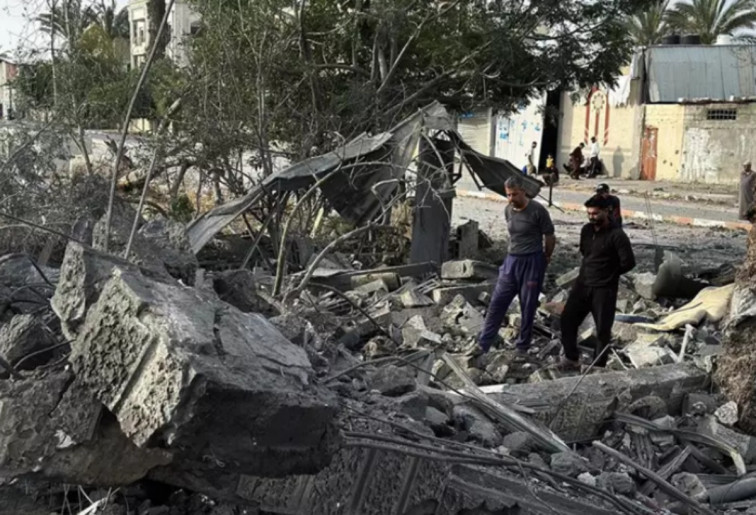 Massacre a Gaza: 127 palestins moren en atacs d'Israel contra la Franja