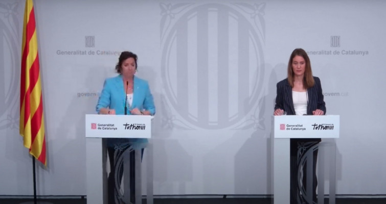 Acord Govern-Comuns: més inversió social i treva amb el sector turístic