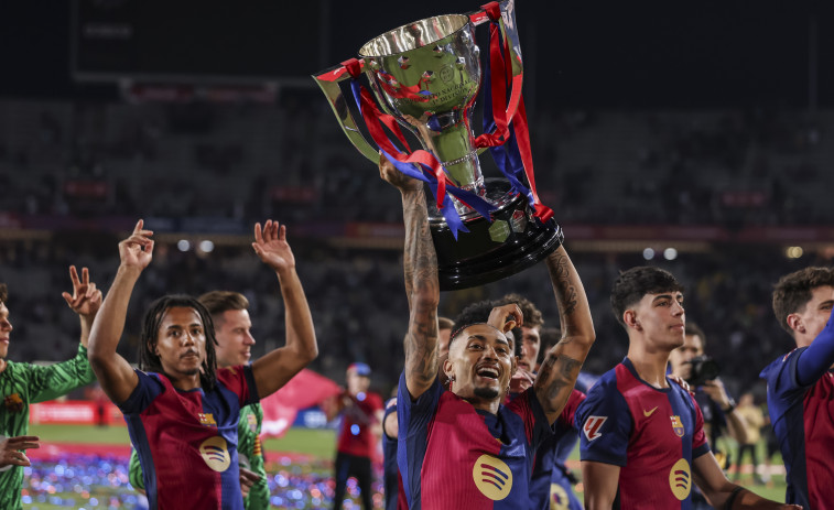 Raphinha renova amb el FC Barcelona fins al 2028