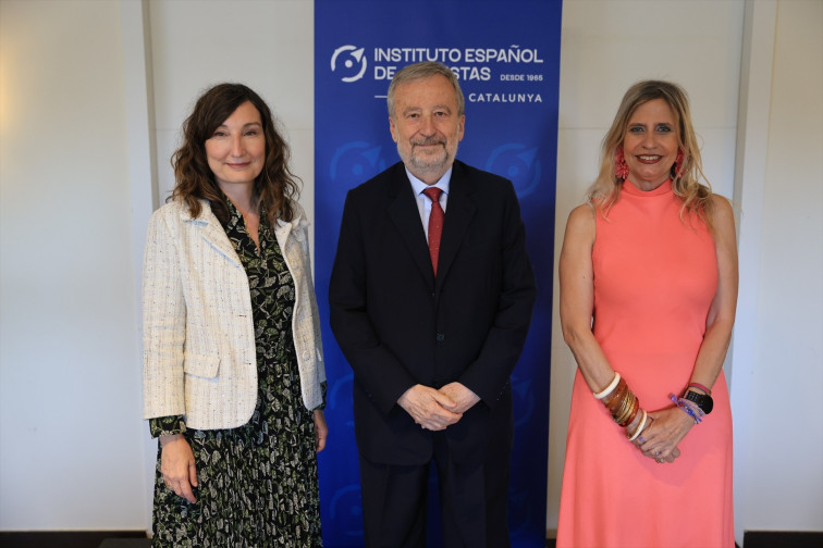 Muniesa (CaixaBank), insígnia d'or de la delegació catalana de l'Institut Espanyol d'Analistes