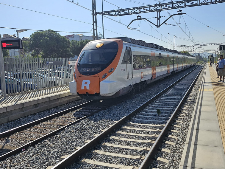 Renfe habilita més de 320 trajectes amb autobús per obres en la línia R4 entre Vilafranca i Sant Sadurní