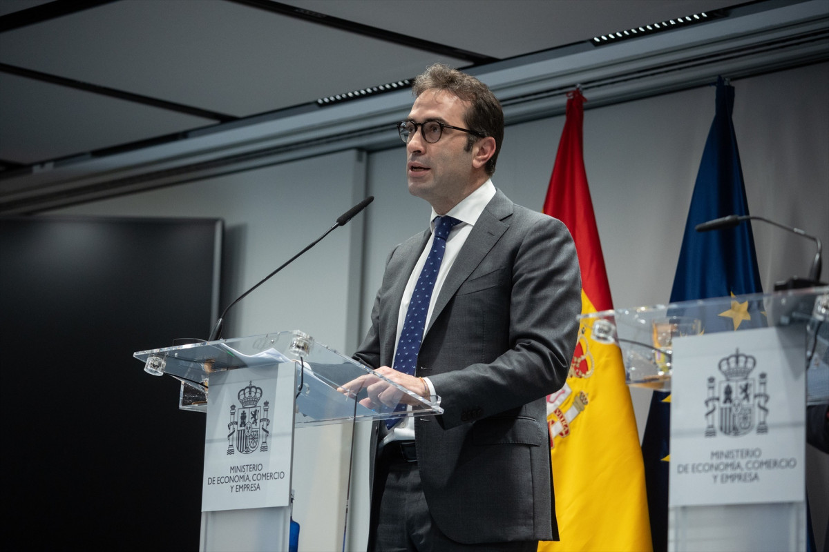 EuropaPress 6751430 ministro economia comercio empresa carlos cuerpo rueda prensa posterior