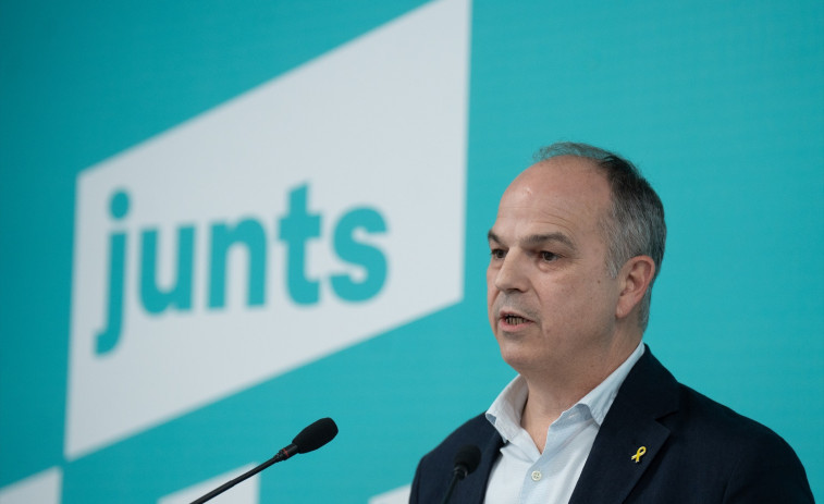 Turull es riu de la moció de censura de Feijóo i l'acusa de tenir 