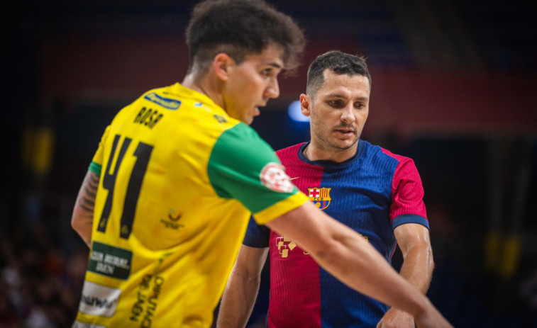 El Barça de futbol sala, a un pas de l'abisme: derrota al primer partit de quarts contra el Jaén (2-3)
