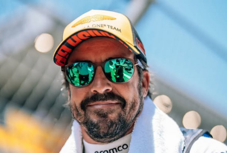 Fernado Alonso, eufòric després de puntuar al GP d'Espanya: 