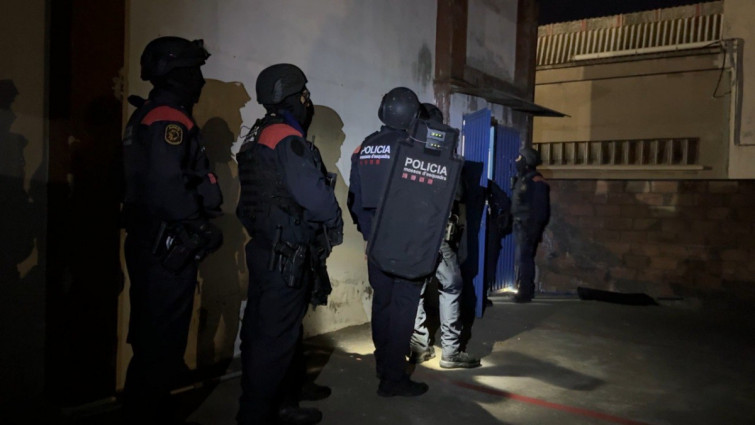 22 detinguts en una macrooperació contra el tràfic de drogues i armes