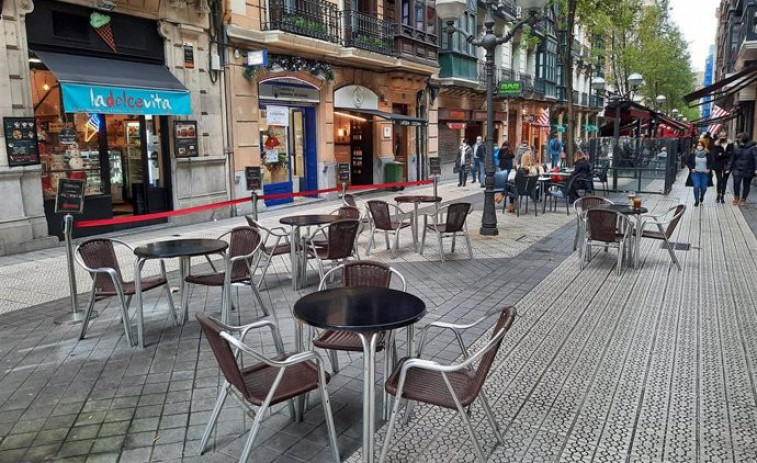 Tarragona limita l'horari de les terrasses: canvis clau en la nova normativa municipal