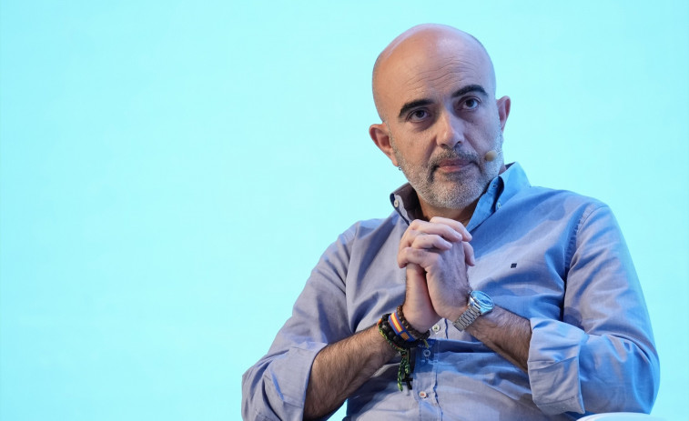 Sirera (PP) afirma que Collboni va atorgar més d'un 80% de contractes públics 