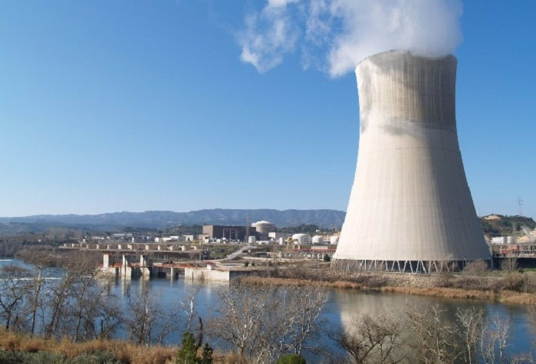 Parada en la central nuclear d'Ascó en registrar un increment del nivell dels embornals