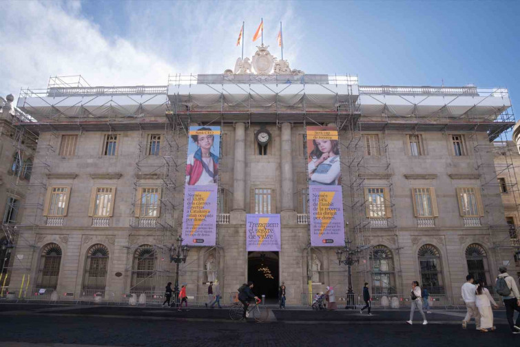 Una funcionària de l'Ajuntament de Barcelona podria haver desviat 400.000 euros d'ajudes socials