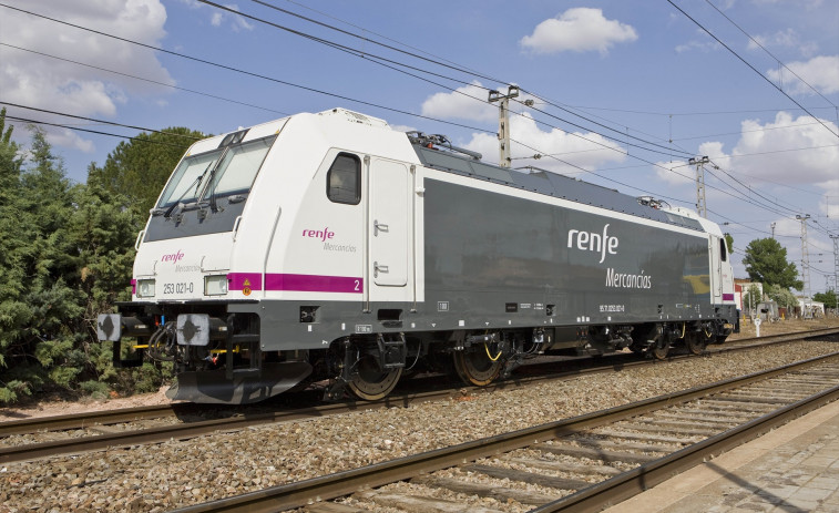 Renfe Mercaderies comença a gestionar la terminal de Barcelona Morrot amb la seva UTE Rail Hub Morrot