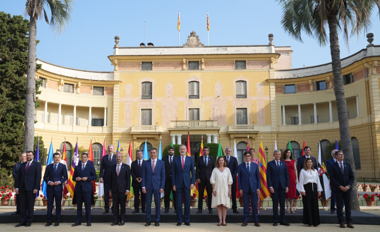 XXVIII Conferència de Presidents: normalitat i cordialitat en la recepció en el Palau de Pedralbes