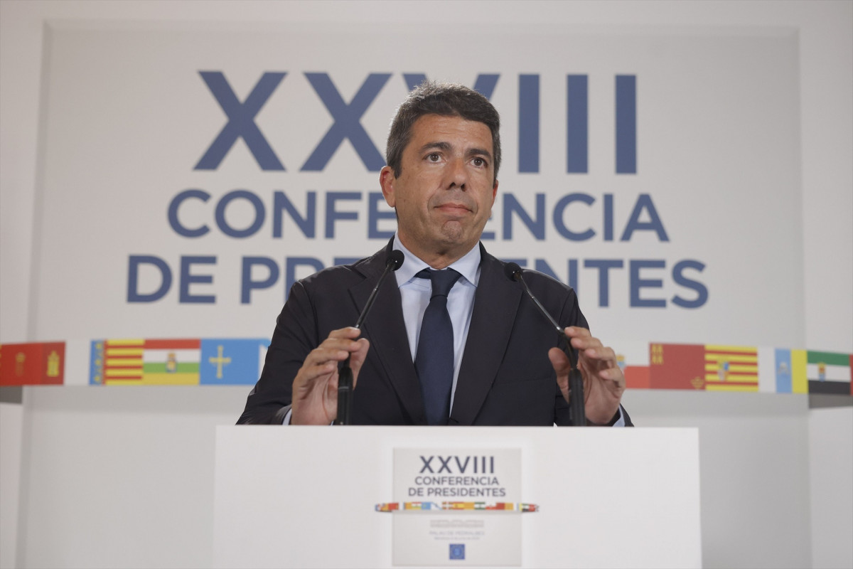 EuropaPress 6779605 presidente generalitat valenciana carlos mazon ofrece declaraciones medios