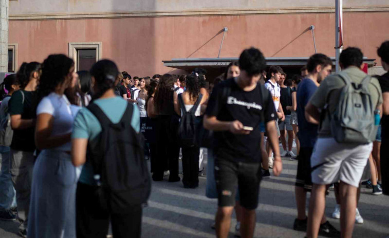 Un estudiant amb un 8 de mitjana es queda fora de la selectivitat a Catalunya per un tràmit burocràtic