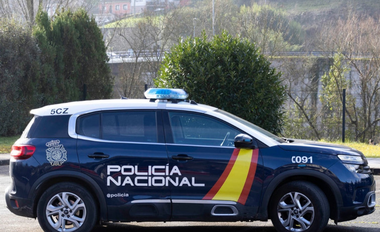 Detingut per masturbar-se i col·locar el seu membre al braç d'una passatgera a un autobús de València