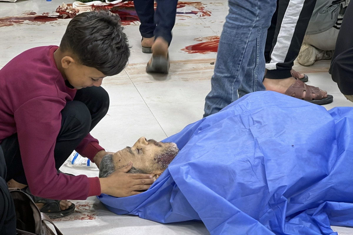 EuropaPress 6807556 18 june 2025 palestinian territories nusairat palestinians mourn their