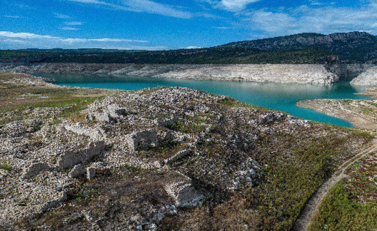 Com seria Catalunya sense pantans? Una exposició mostra les poblacions, conreus i terrenys ara inundats per aigua