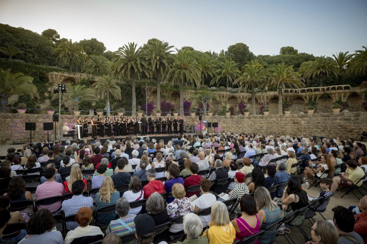 El Park Güell, l’escenari cultural d’estiu més espectacular amb concerts i cinema GRATIS sota les estrelles!