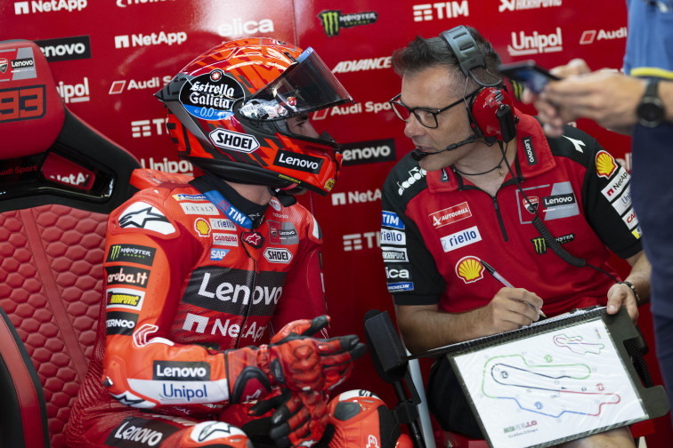 Marc Márquez arrasa a Mugello amb la pole 100 i la victòria: la llegenda que va humiliar Bagnàia a casa!