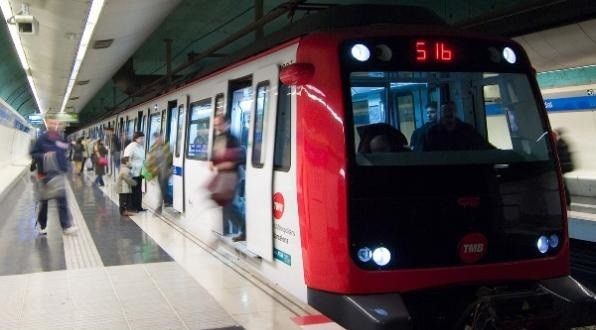 Tallada la L3 del Metro de Barcelona entre Roquetes i Trinitat Nova