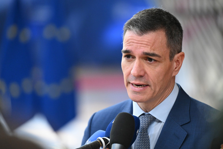 Sánchez ignora la pressió de l'oposició i blinda la legislatura fins a 2027
