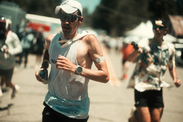 Kilian Jornet brilla en la 3a posició de la Western States 100 i aconsegueix un podi rècord a Califòrnia