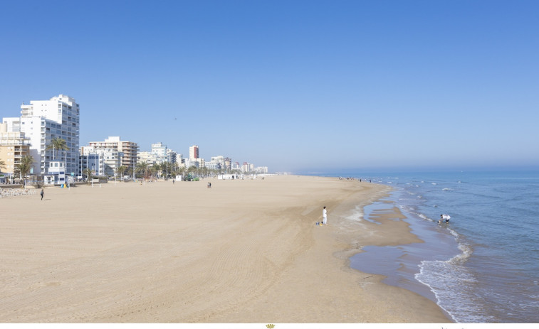 Mor un home ofegat en una platja de Gandia