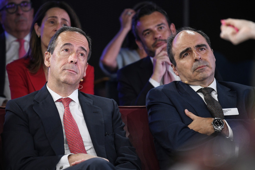 EuropaPress 6835245 ceo caixabank gonzalo gortazar consejero delegado pwc manuel martin espada