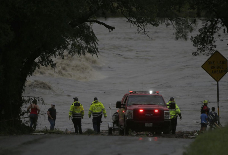 Texas devastat: almenys 80 morts per les inundacions del riu Guadalupe