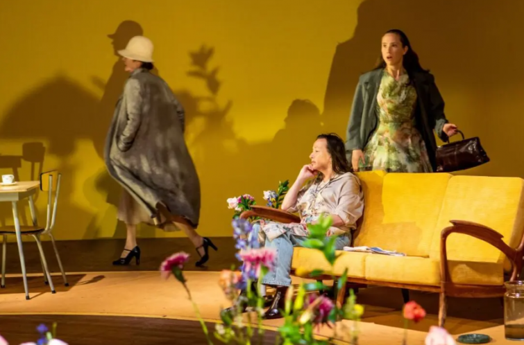 EL TNC presenta la versió teatral de “The hours”