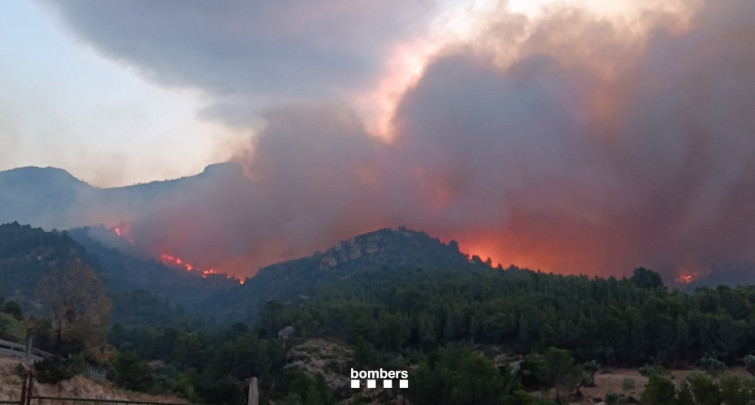 Sabotatge en 16 bases de brigades forestals a Madrid en plena ona d'incendis