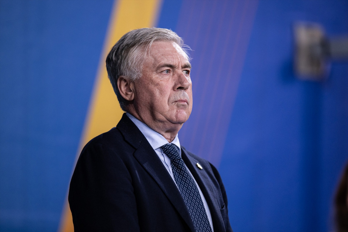 EuropaPress 6790153 10 june 2025 brazil sao paulo brazil head coach carlo ancelotti stands on