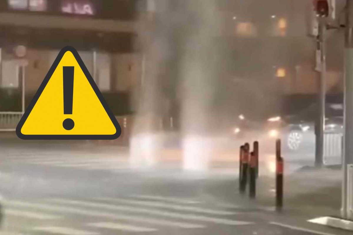 Las alcantarillas expulsan agua en Tokio tras las lluvias torrenciales   REDES SOCIALES