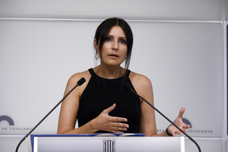 Lorena Roldán abandona el seu escó com a senadora autonòmica del PP català