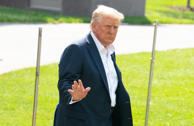 Un tribunal federal prohibeix temporalment l'ordre de Trump per detenir migrants en protestes