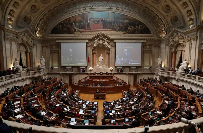 Portugal endureix la seva política migratòria