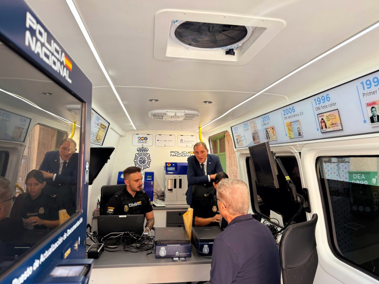 La Unitat mòbil per a expedir DNI i Passaport visitarà 7 municipis de Lleida aquest juliol