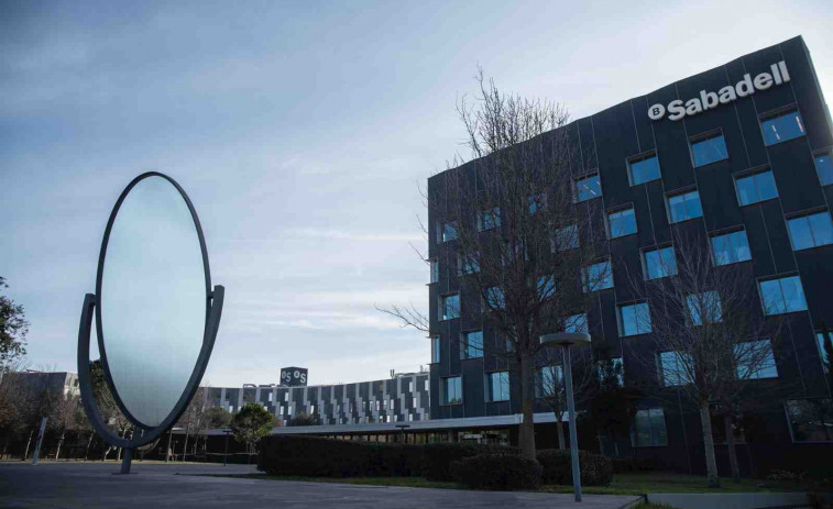 Banc Sabadell supera el 79% del seu programa de recompra d'accions per 755 milions d'euros