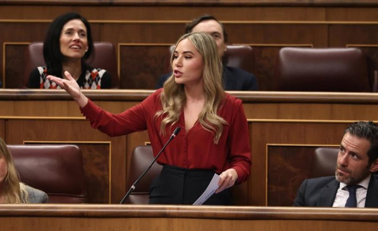 Noelia Núñez rectifica el seu currículum: No té el doble grau universitari que constava en el Congrés
