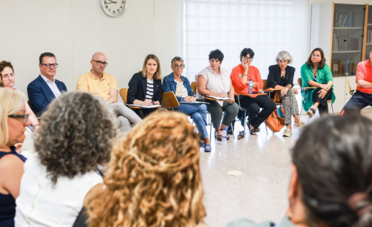 Catalunya impulsa l'atenció integrada a domicili: 14 proves pilot per a transformar la cura social i sanitària