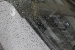 El Baix Llobregat afronta una jornada cálida con aviso amarillo por tormentas y lluvias