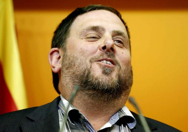 Un jutjat obliga a Sant Vicenç dels Horts a penjar la bandera espanyola i pagar 300 euros