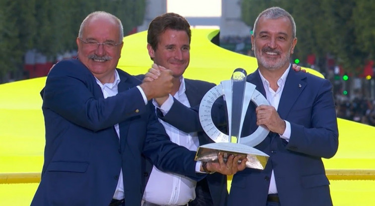 Barcelona recull a París el testimoni del Tour de França